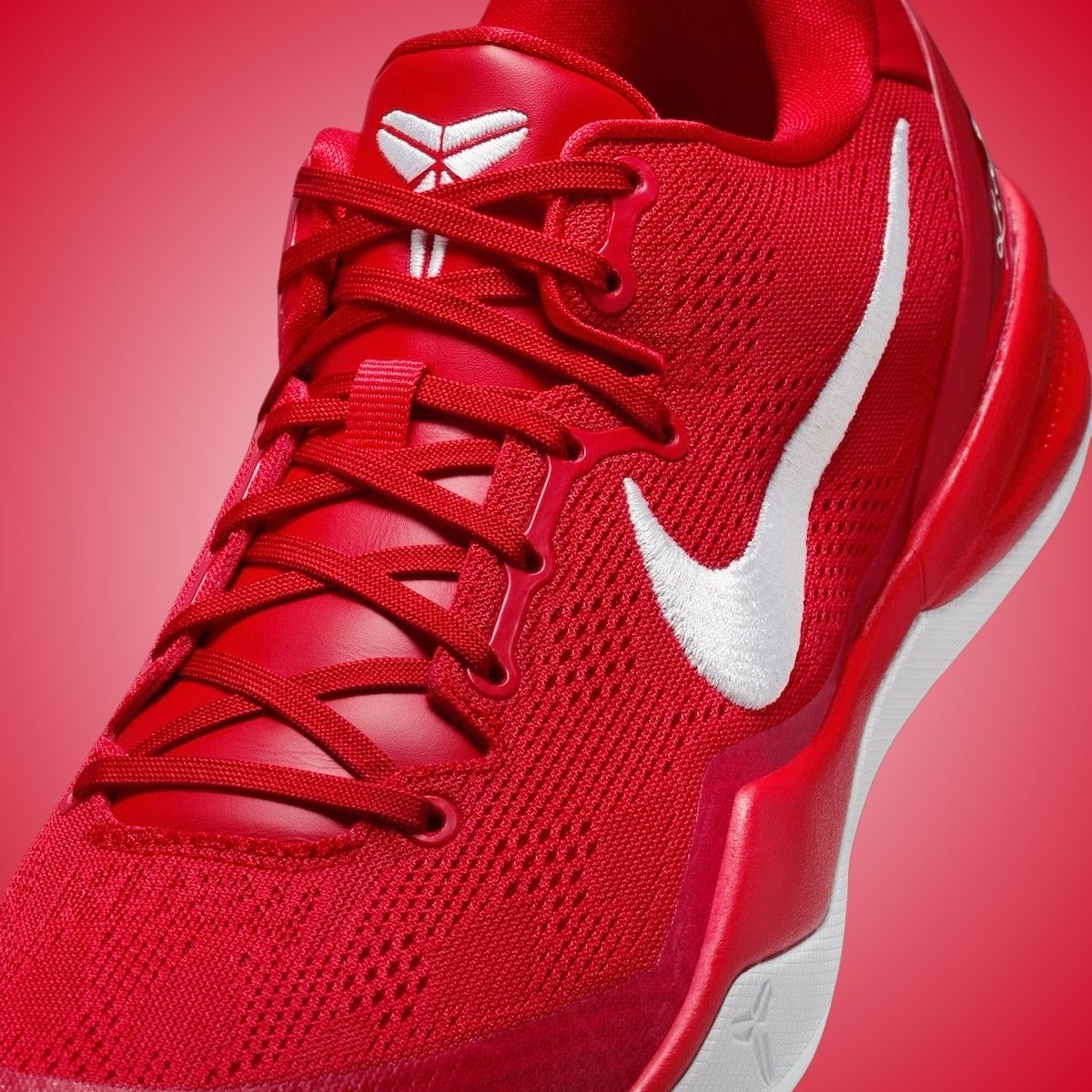 KOBE 8 PROTRO UNIVERSITY RED (MENS)