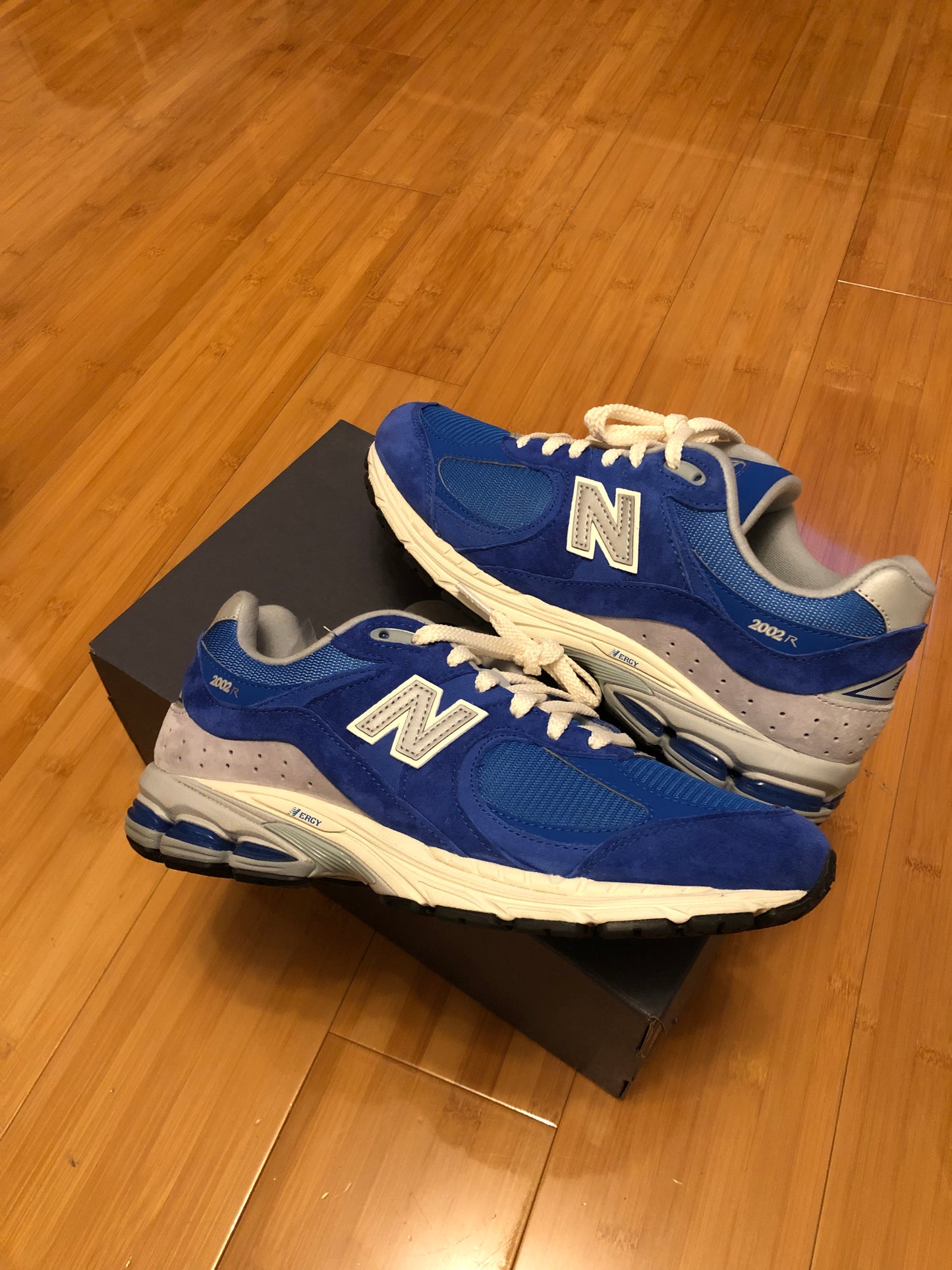 NEW BALANCE 2002R SPORT ROYAL (MENS) PREOWNED