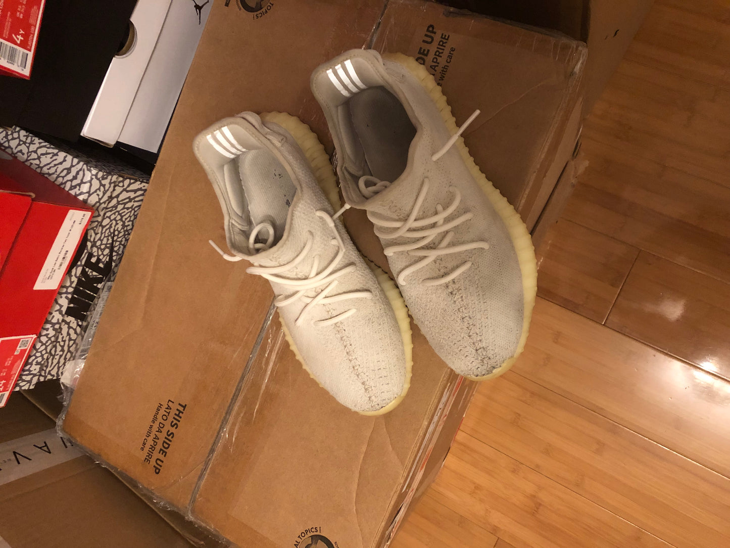 YEEZY 350 CREAM WHITE PREOWNED (MENS)