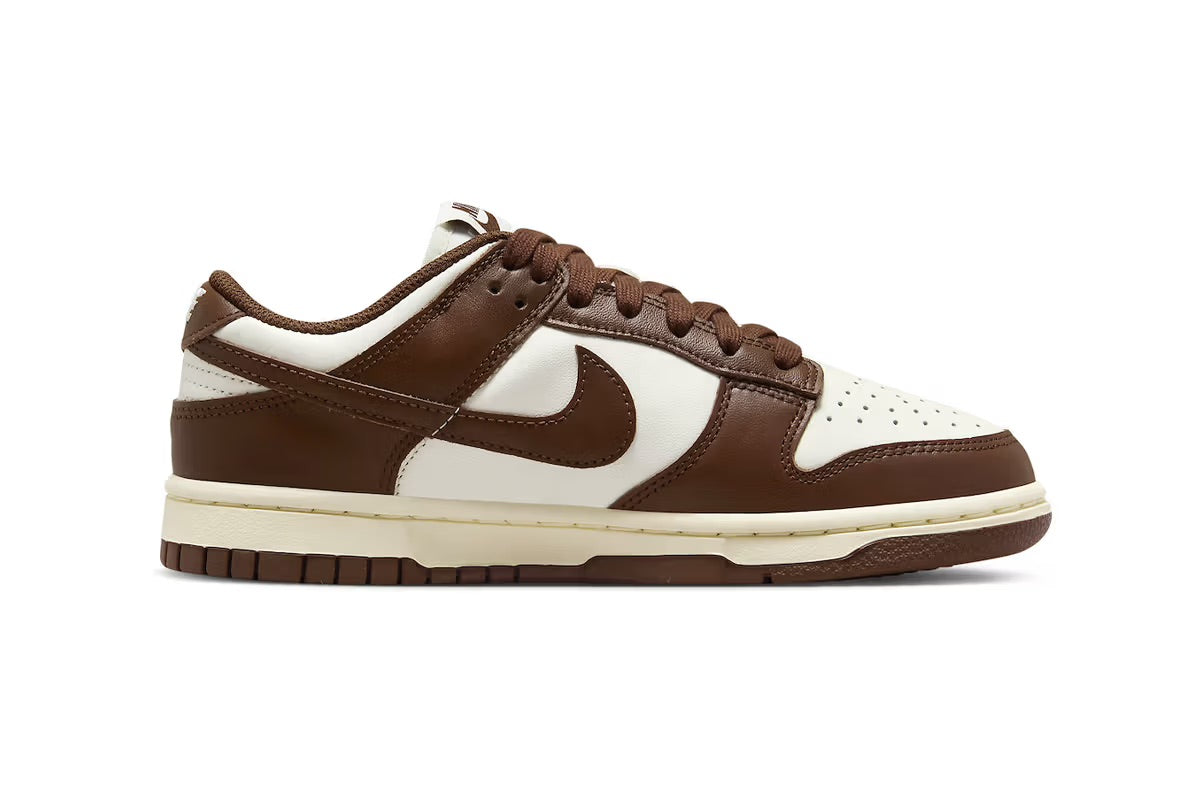 NIKE DUNK LOW CACAO WOW MOCHA BROWN SAIL (WOMENS)