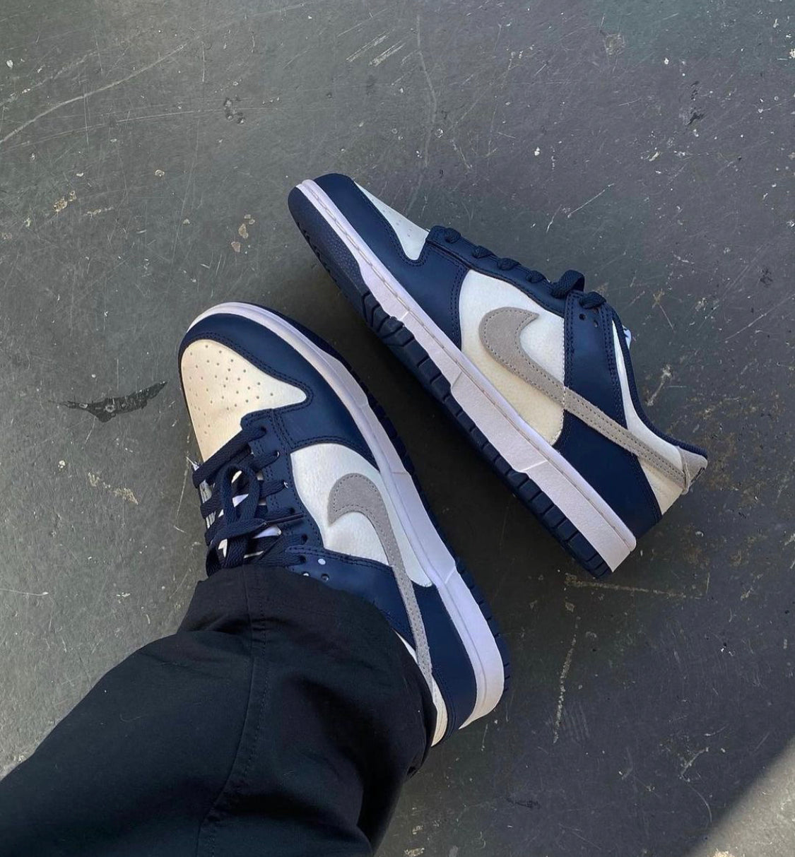 NIKE DUNK LOW MIDNIGHT NAVY (MENS)