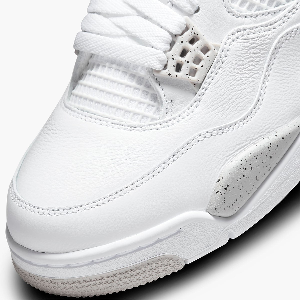 JORDAN 4 WHITE OREO (WOMENS)