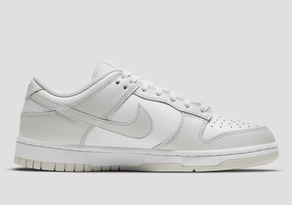 NIKE DUNK LOW PHOTON DUST (WOMENS)