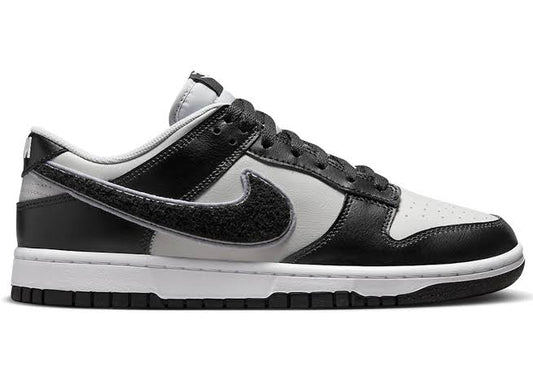 NIKE DUNK LOW CHENILLE SWOOSH BLACK (MENS)