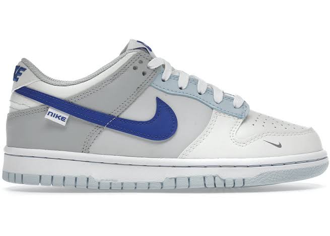 NIKE DUNK LOW HYPER ROYAL GS (WOMENS)